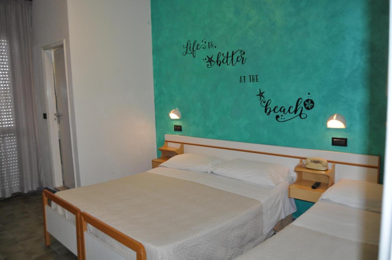 Hotel Rigobello Riccione Dış mekan fotoğraf