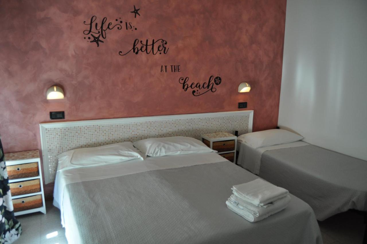 Hotel Rigobello Riccione Dış mekan fotoğraf